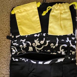Brand New Thirty One Gifts Black Parisian Pop Jewelry Roll W/Pouches